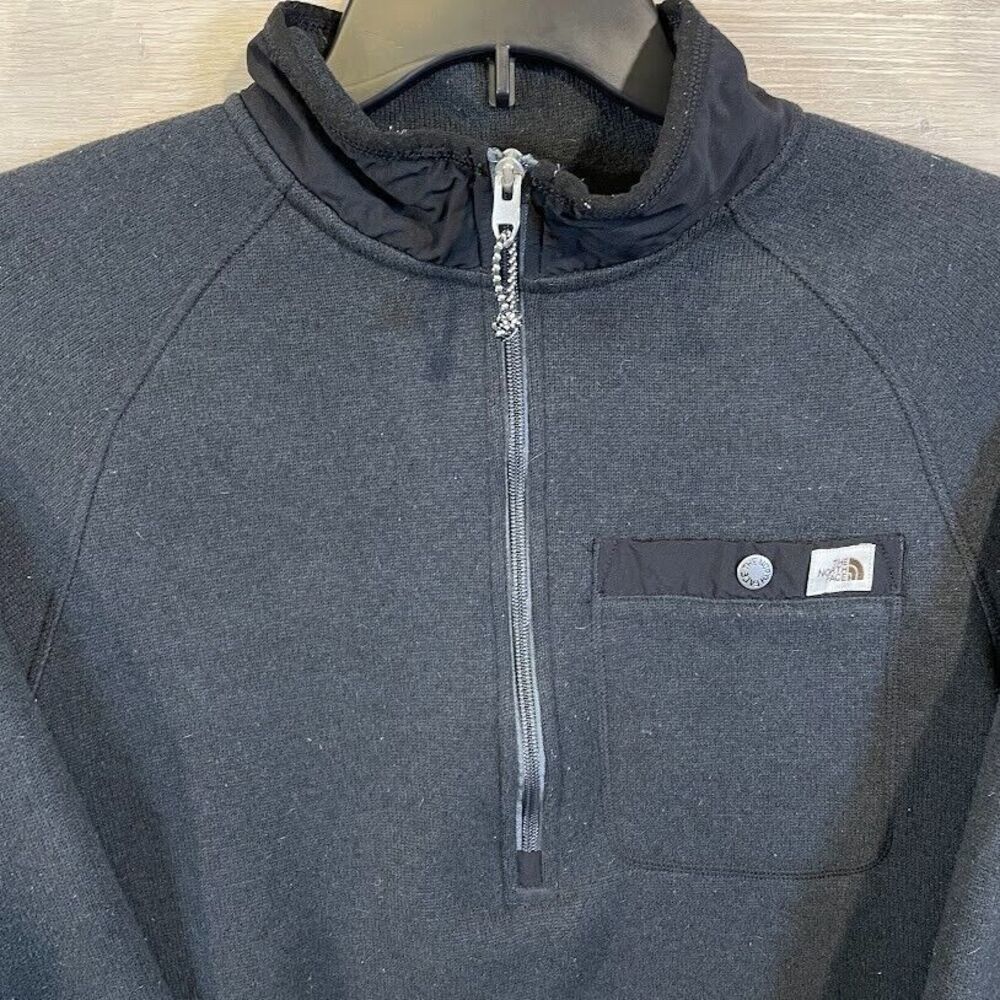 The North Face Mens Gordon Lyons 1/4 Zp Pullover Size Medium Fleece Knit Sweater